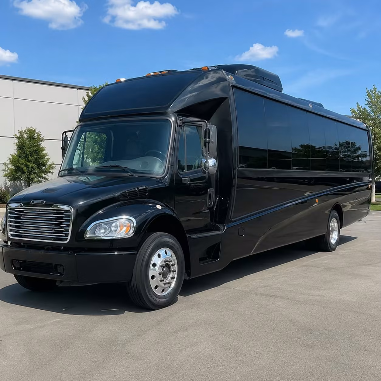brentwood 35 passenger minibus rental