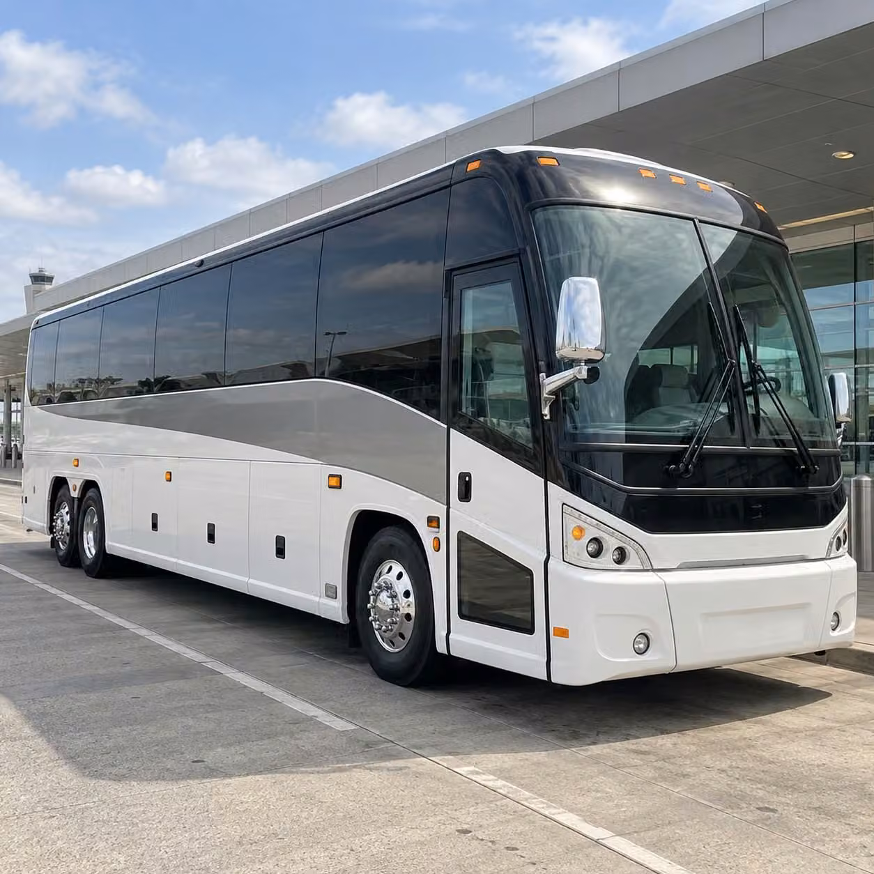 brentwood charter bus hero 3