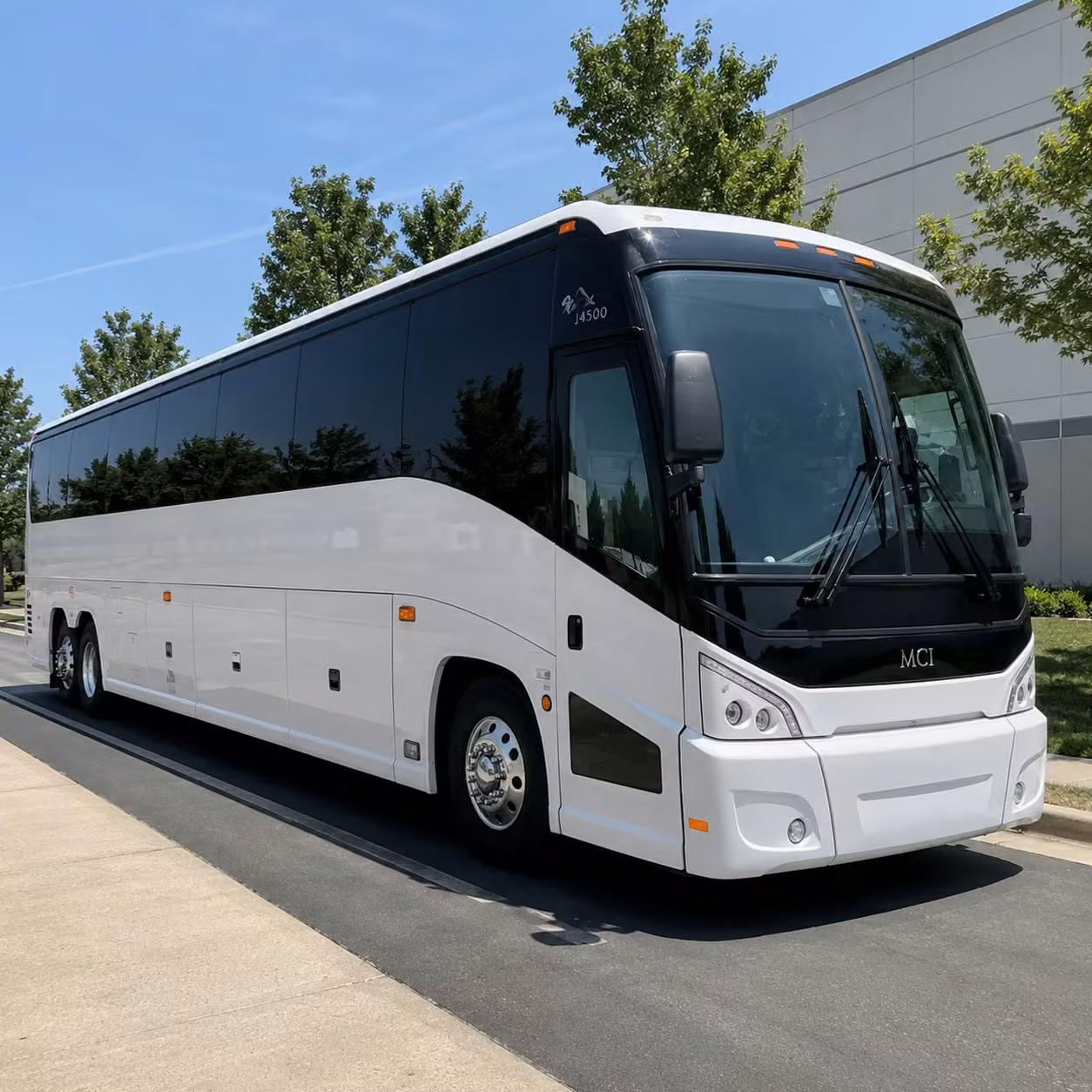 sunday service shuttles and weekly worship transportation in brentwood